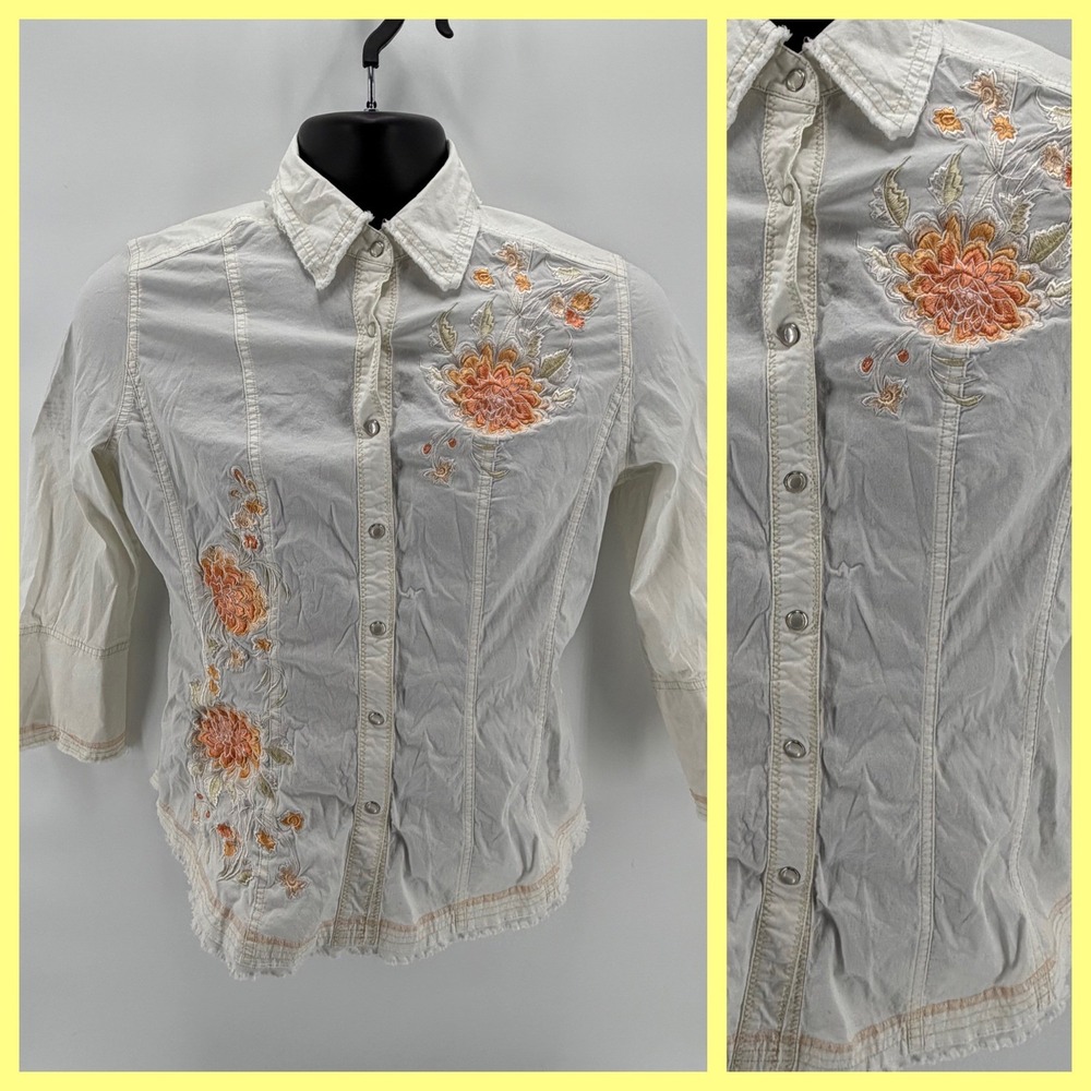 Love Polly Button Down Shirt Womens M White Floral Embroidered Snap Western Boho